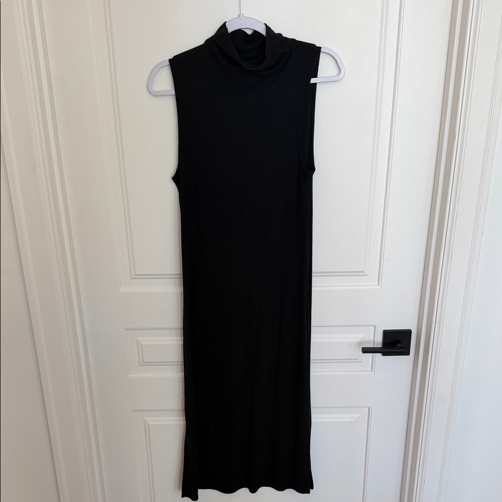 a new day Black Sleeveless Midi Dress